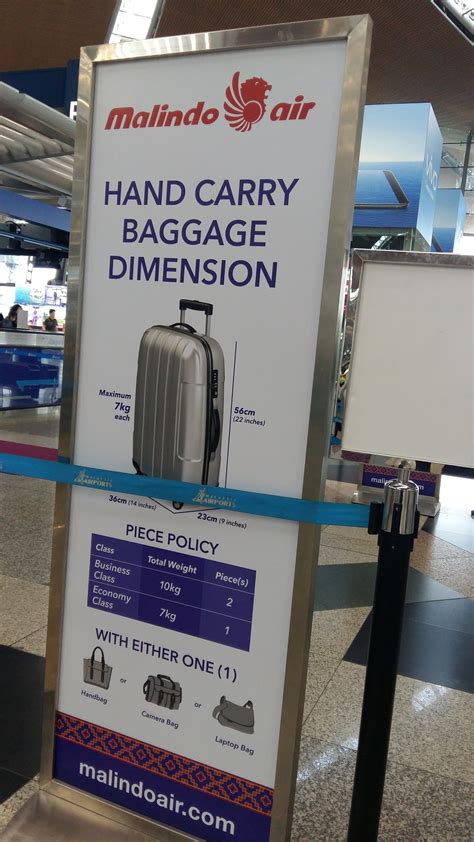 primera air hand luggage